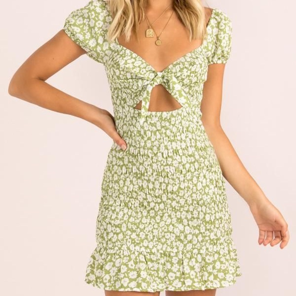 Sundae Muse Green Dress Size Medium